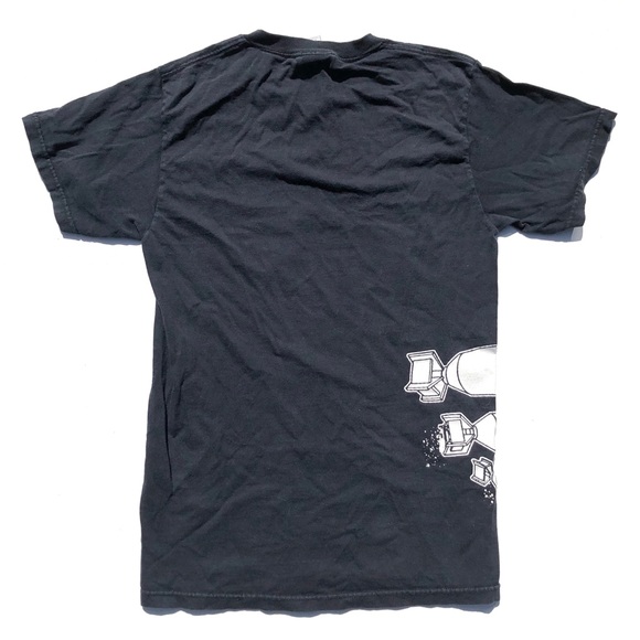 Brothers in Arms Atomic Bombs Band T-Shirt - Picture 4 of 4